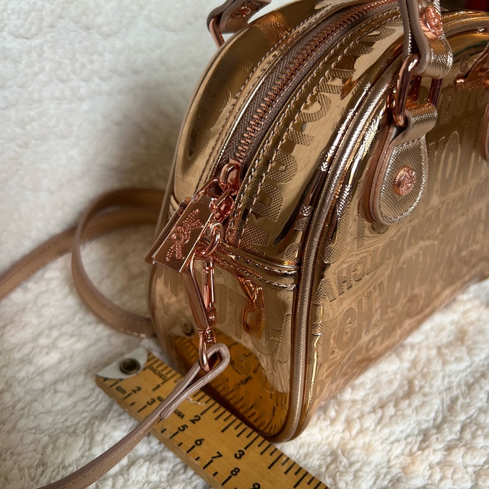 NWT Von Dutch Bowler Handbag Rose Gold Metallic Y2K Alternative Goth - Picture 4 of 6